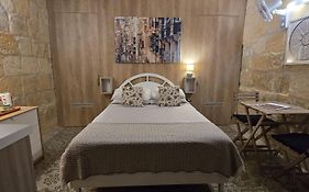 Servants' Quarters Studio Apartment